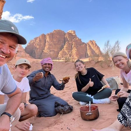 Wadi Rum-Bedouin Tents And Jeep Tours Exterior foto